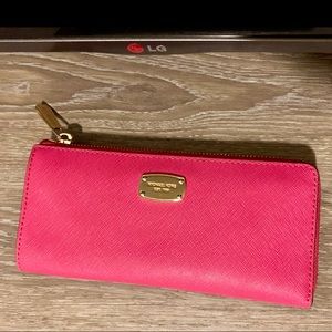 Michael Kors Pink Wallet